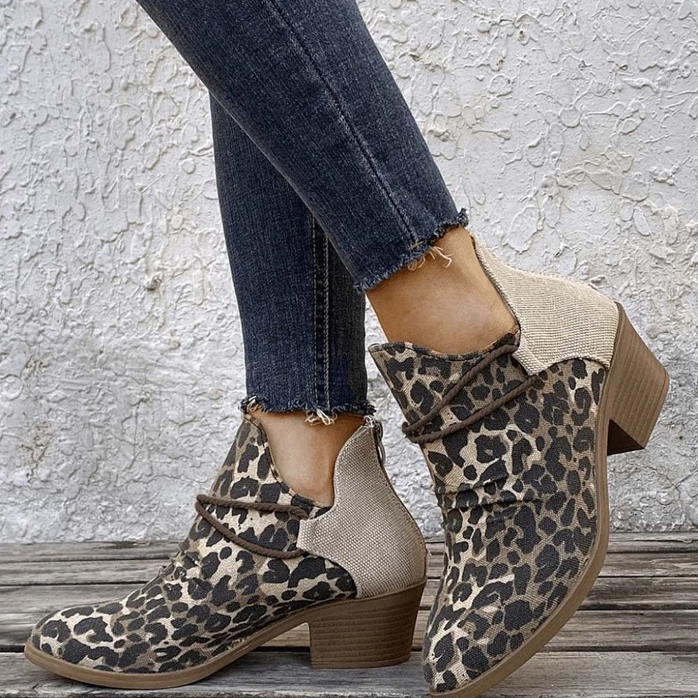 NWOT YASIRUN | Tan Leopard Bootie   ZL840